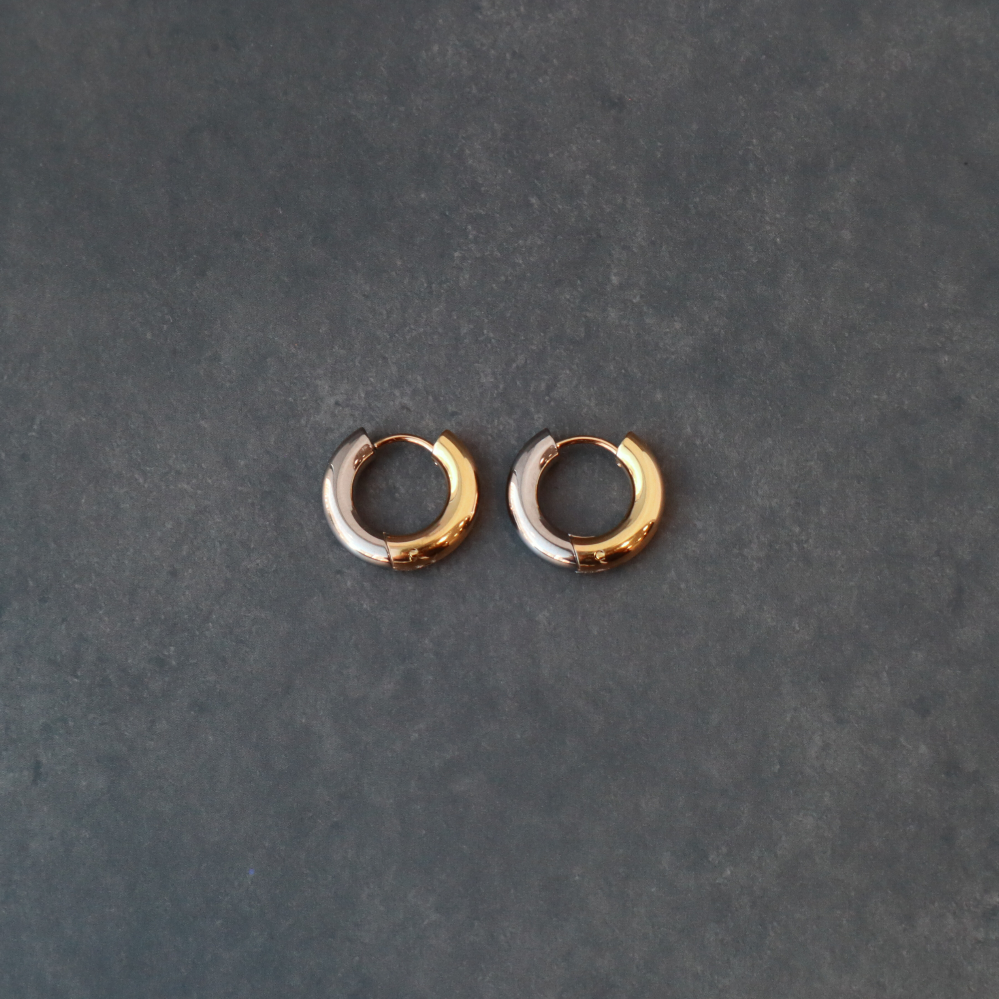 Minima(ミニマ ピアス)