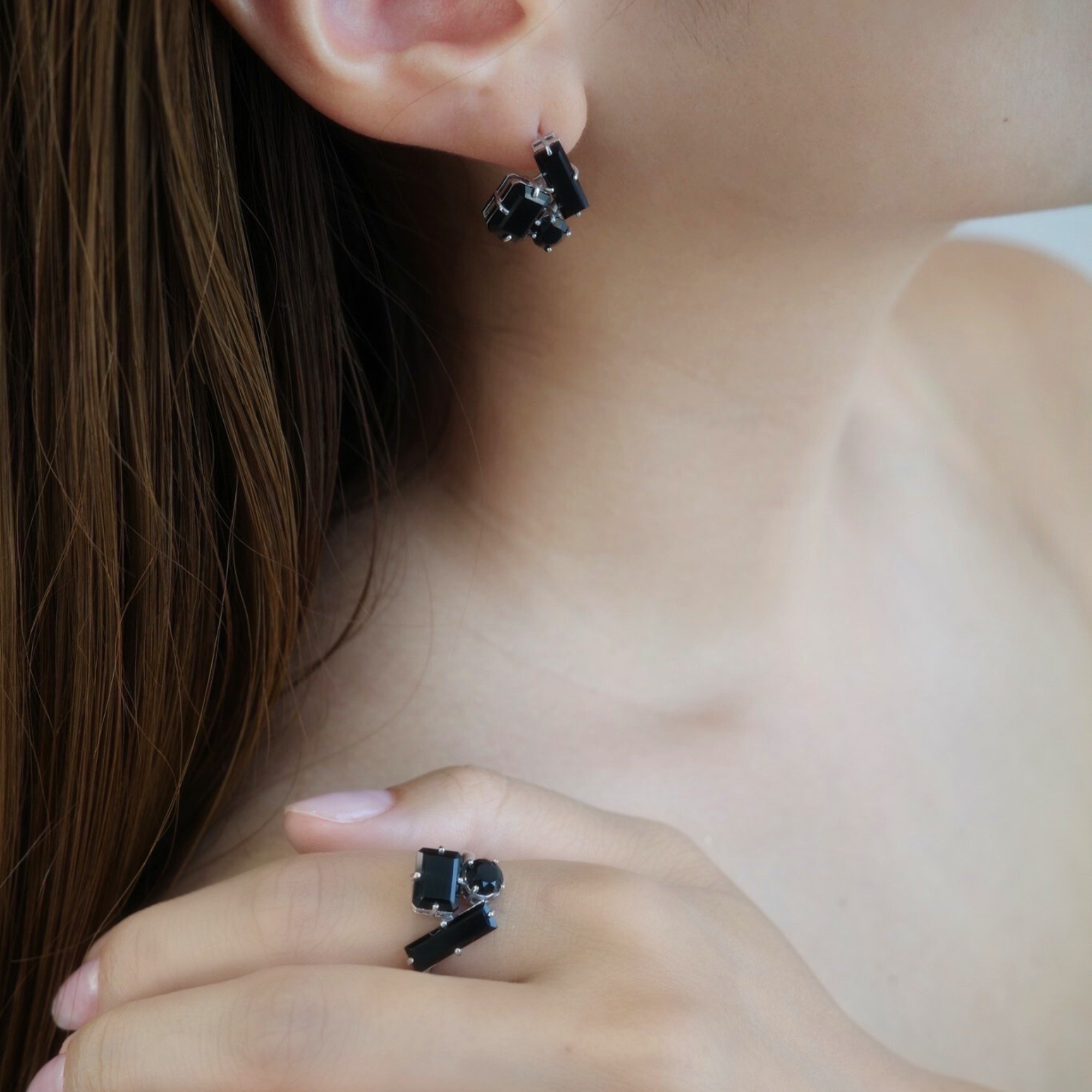 Noir Pierced earrings(ノワール)