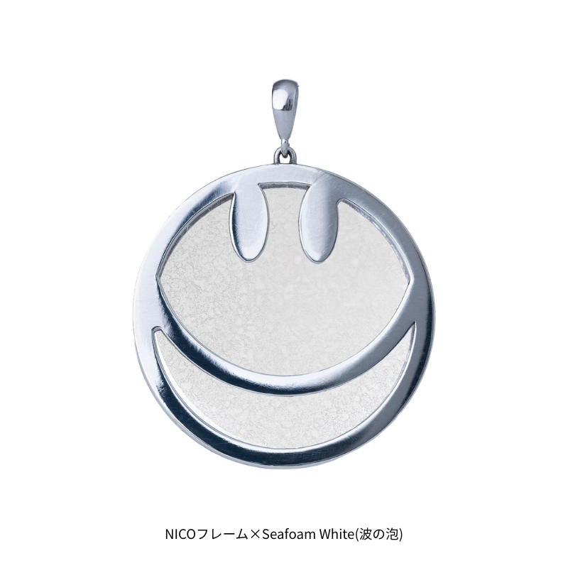 Seafoam White(波の泡)
