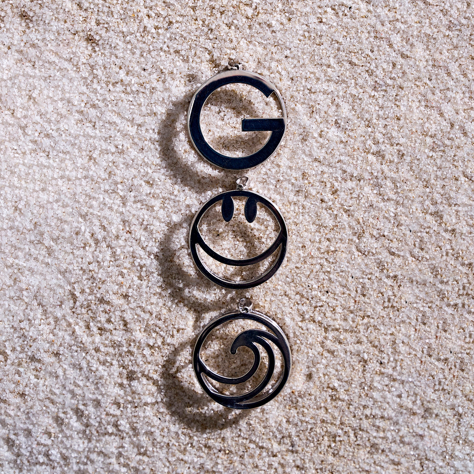 GLEAM GRAIN 「GG」(ガラスペンダント) シルバー