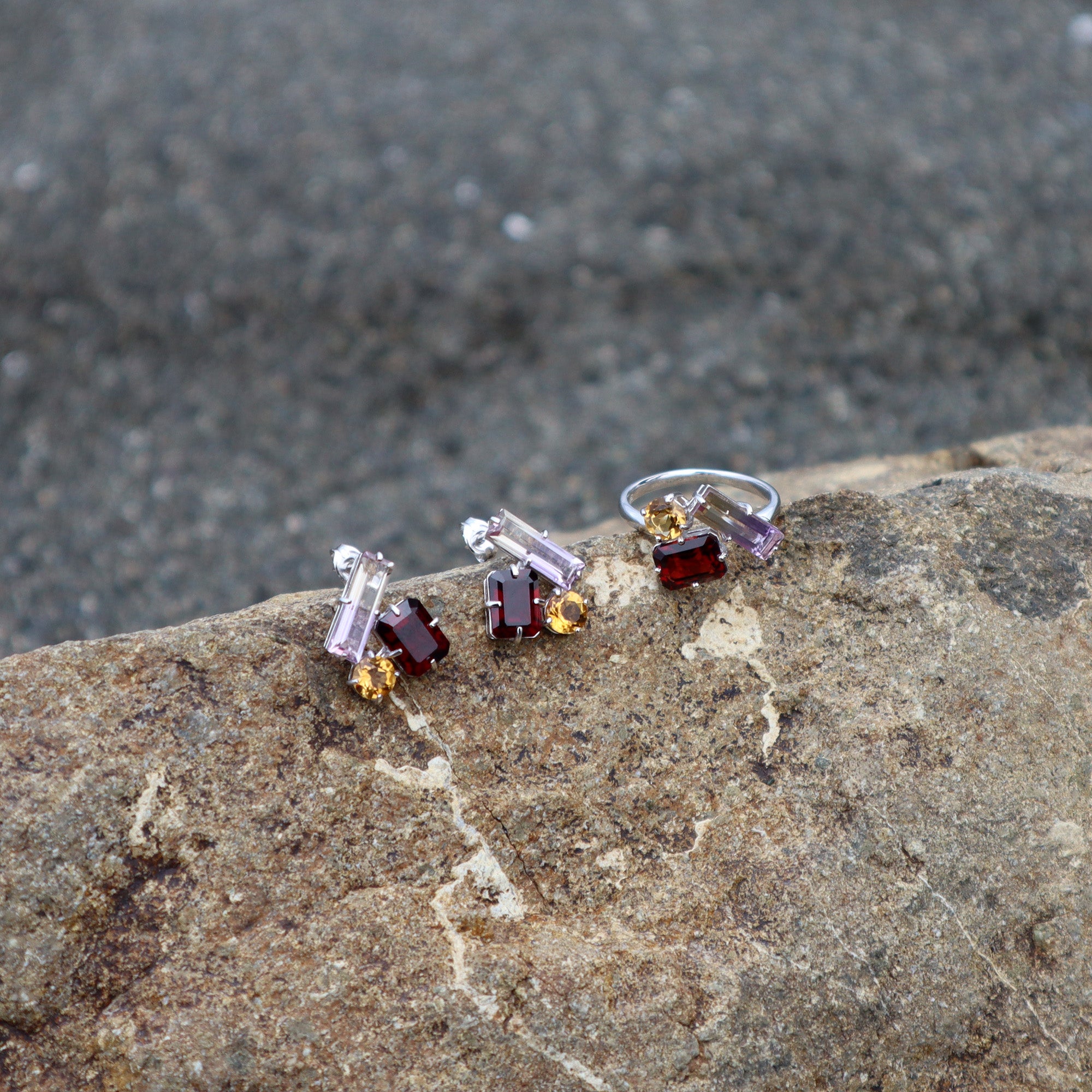 Dahlia Pierced earrings(ダリア ピアス)