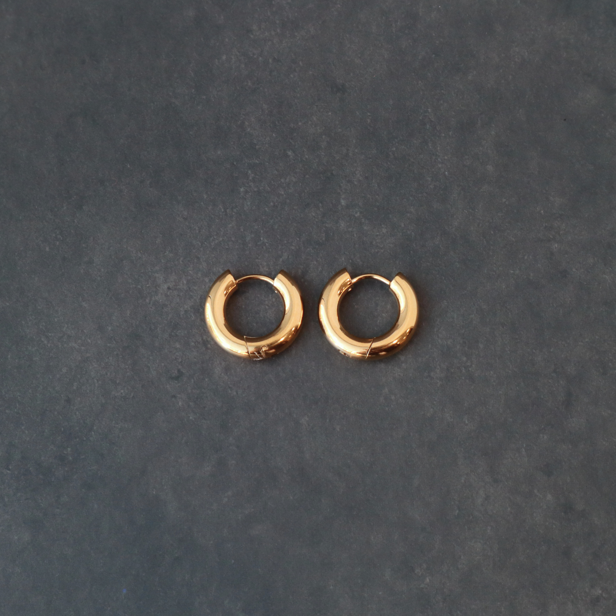 Minima（ミニマ ピアス）