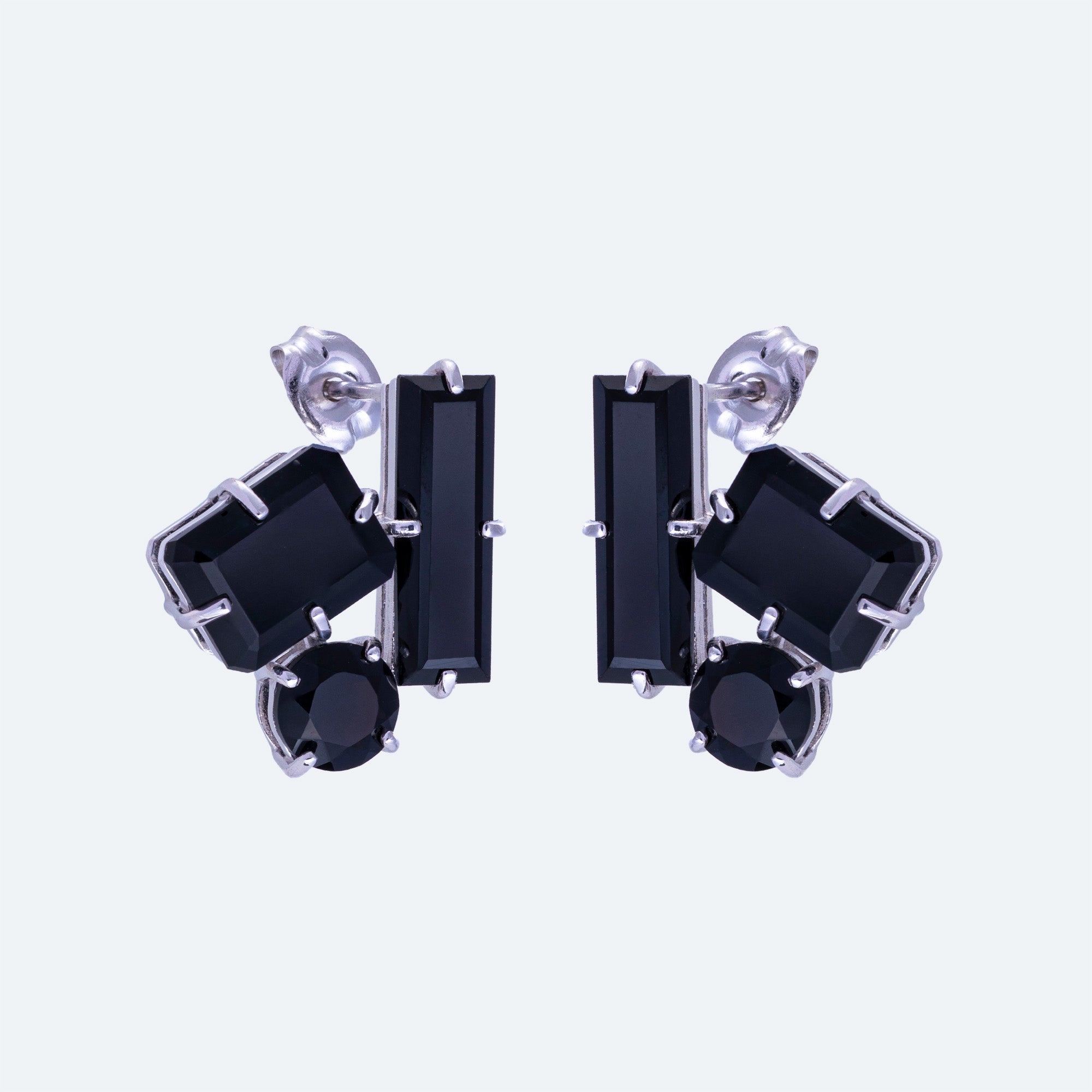 Noir Pierced earrings（ノワール)