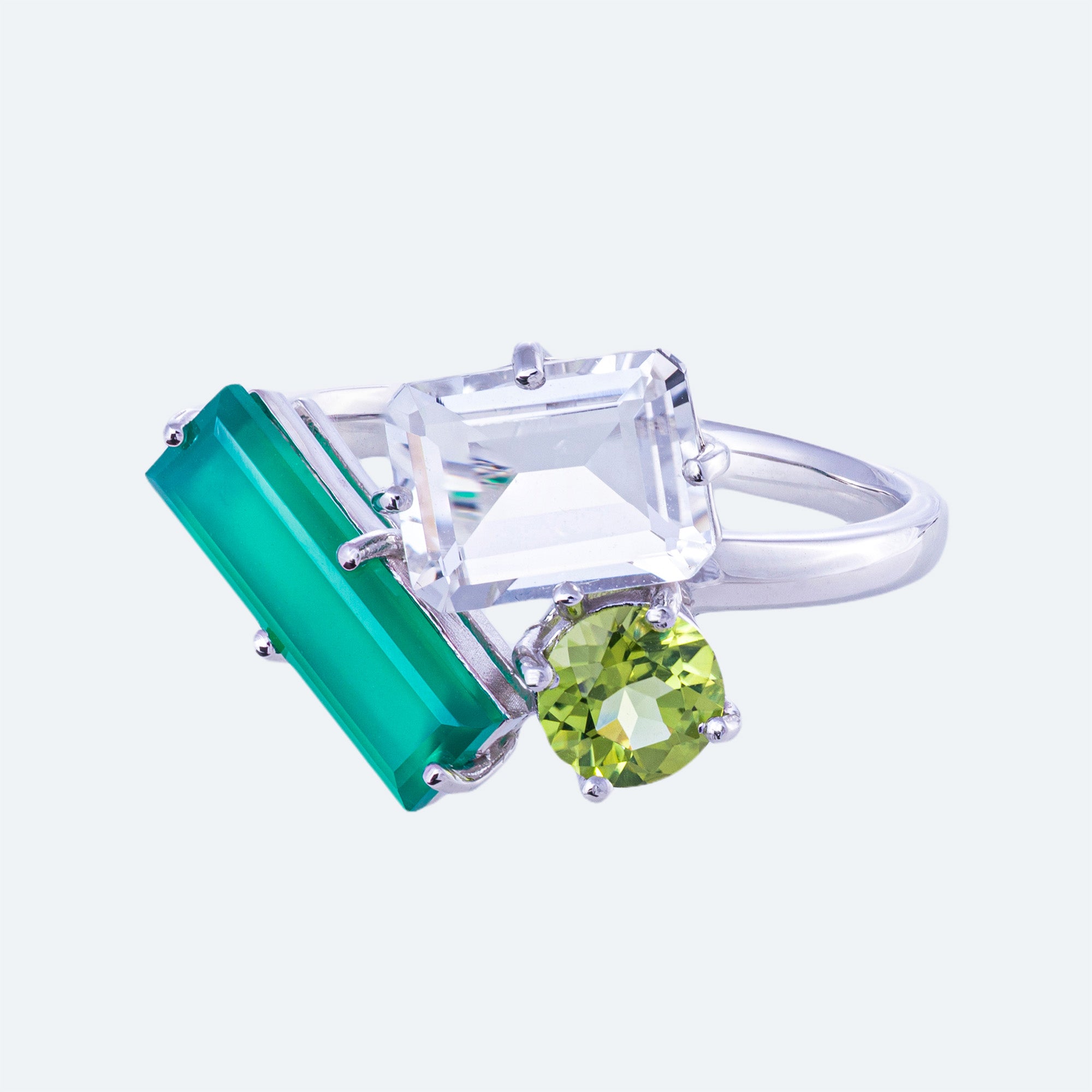 Olivea Ring（オリヴィア）