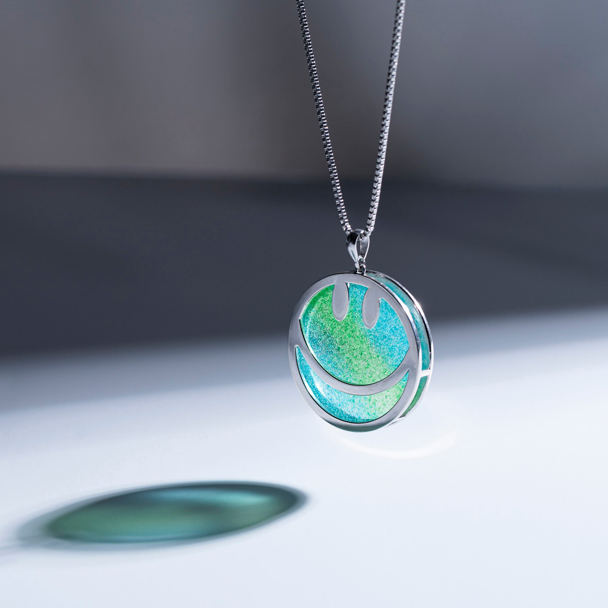 NICO」 （ガラスペンダント）|【公式】GLEAM GRAIN（グリームグレイン